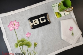 Placemat & Napkin set - lotus embroidery